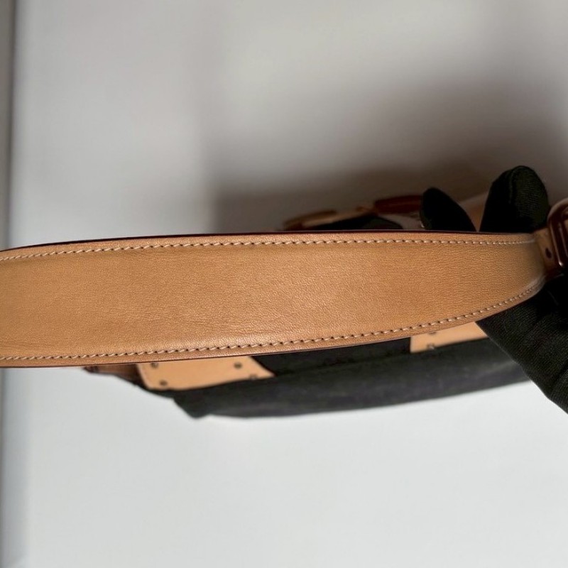 Gucci 駝皮邊黑logo布搖滾系列肩側包-11