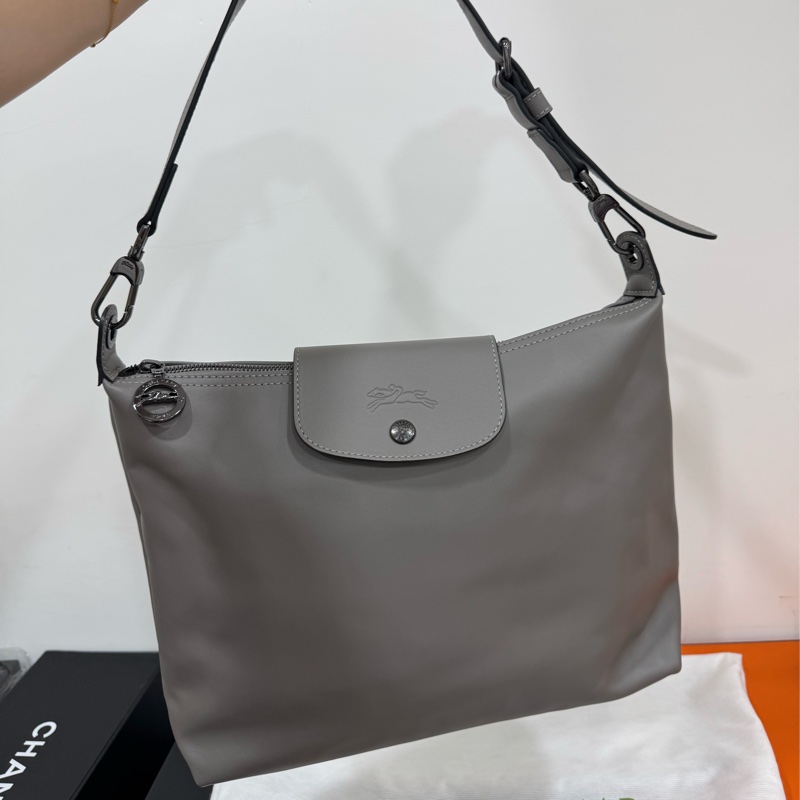 LONGCHAMP HOBO 龍驤灰 大象灰 肩背包 斜背包 手提包 側背包-0