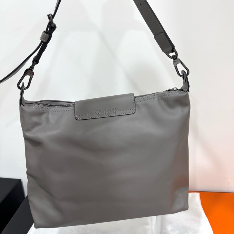 LONGCHAMP HOBO 龍驤灰 大象灰 肩背包 斜背包 手提包 側背包-1