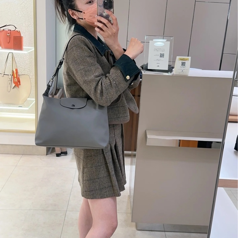 LONGCHAMP HOBO 龍驤灰 大象灰 肩背包 斜背包 手提包 側背包-6