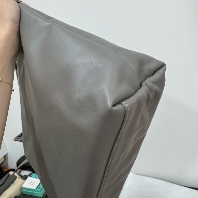 LONGCHAMP HOBO 龍驤灰 大象灰 肩背包 斜背包 手提包 側背包-19