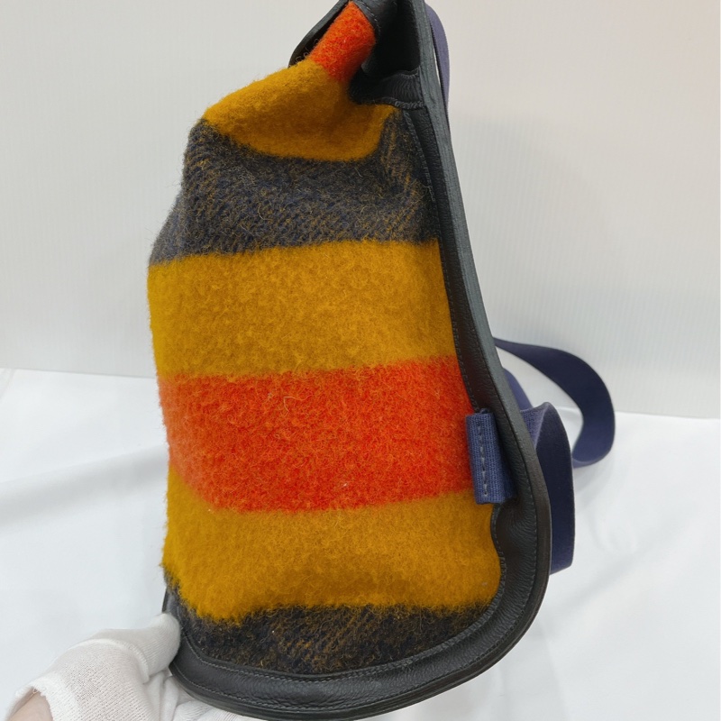 莉亞精品♡ Hermes 毛呢撞色後背包 二手美包-5