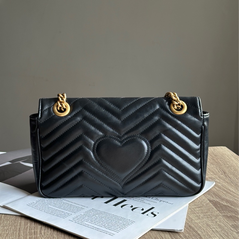 ‎˗ˏˋ 精緻女孩日常 º· 𓈒꙳ ‎˖ Gucci Marmont 26 黑色牛皮金釦肩背包 斜背包-3