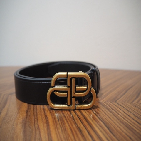 Balenciaga BB字母皮帶