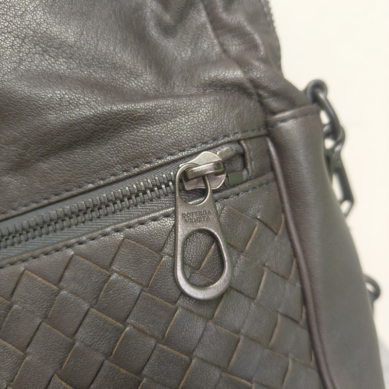 ㊣✨Bottega Veneta ✨(附防塵袋)寶緹嘉 BV 羊皮 咖啡色 編織 相機包 肩背包 斜背包 /二手包/二手精品/保證正品🌳二手樹屋🌳-15