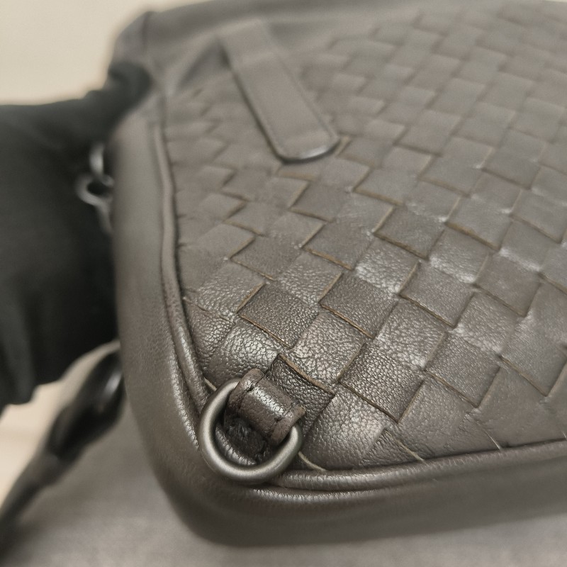 ㊣✨Bottega Veneta ✨(附防塵袋)寶緹嘉 BV 羊皮 咖啡色 編織 相機包 肩背包 斜背包 /二手包/二手精品/保證正品🌳二手樹屋🌳-32