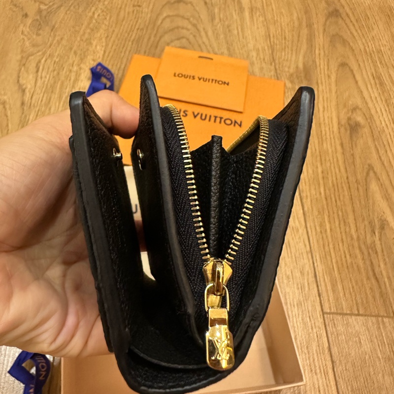 LV短夾-12