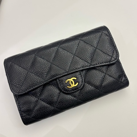 Chanel黑金荔枝皮三折中夾