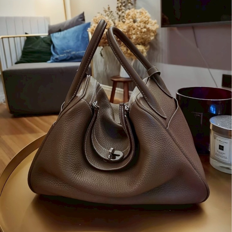 愛馬仕 Hermes - 烏木色銀扣 Lindy26-2