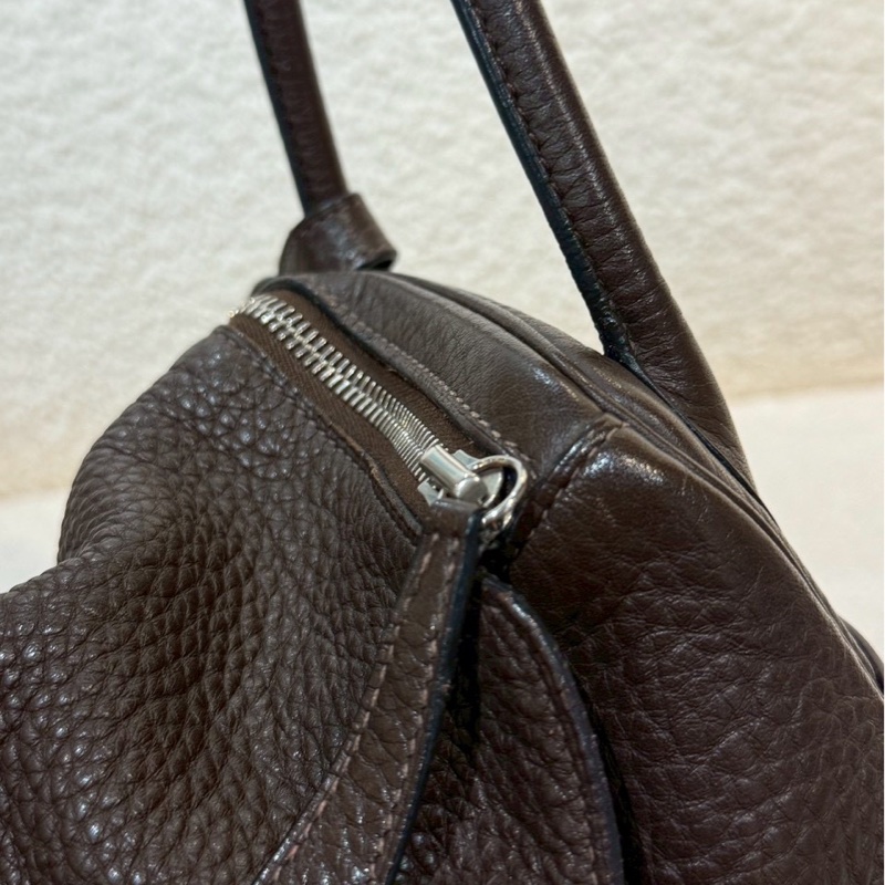 愛馬仕 Hermes - 烏木色銀扣 Lindy26-14