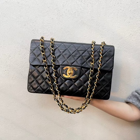 「JL精品代購」9新 Chanel黑金耐用老羊皮大logo貝嫂包