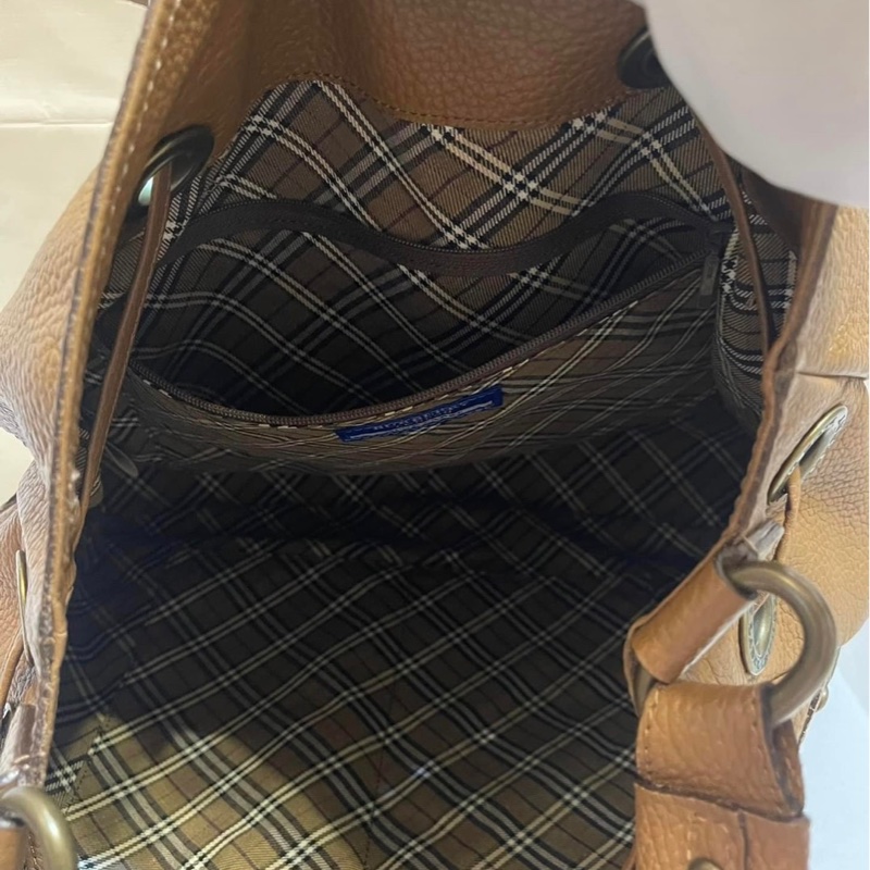 Burberry水桶包-4