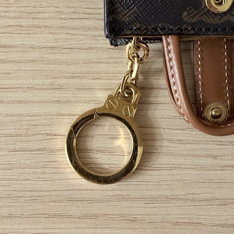 CELINE 中性精緻小包掛鑰匙包