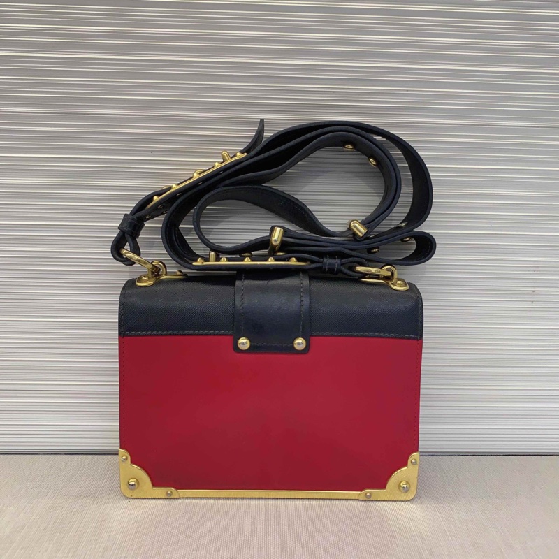 98新 普拉達PRADA cahier紅拼黑斜挎宮廷盒子包-7