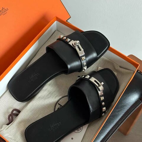hermes  giulia黑銀kelly扣卯釘平底涼拖鞋 37.5號全新配件塵袋盒子