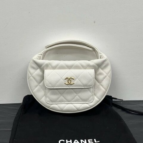 CHANEL 23b白色金扣呼啦圈18*10*7 全新閒置配件塵袋