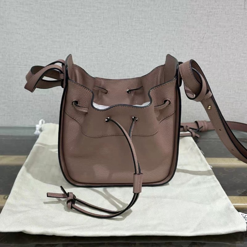 LOEWE 金扣mini抽繩吊床肩背斜背包17*19*11 98新配件塵袋-0