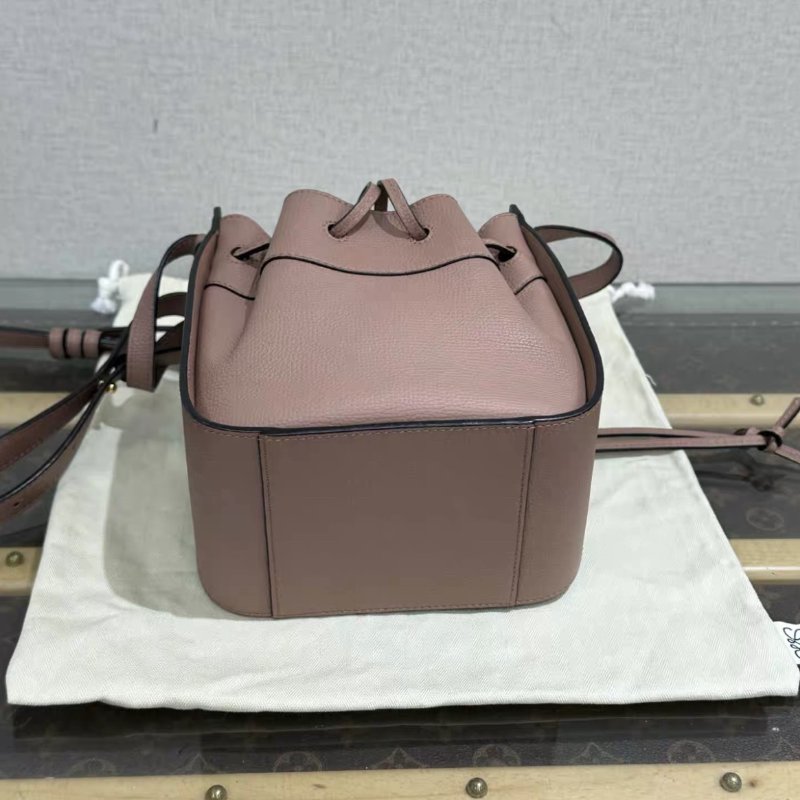 LOEWE 金扣mini抽繩吊床肩背斜背包17*19*11 98新配件塵袋-3