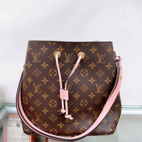 Lv neonoe MM 粉色拼老花水桶
