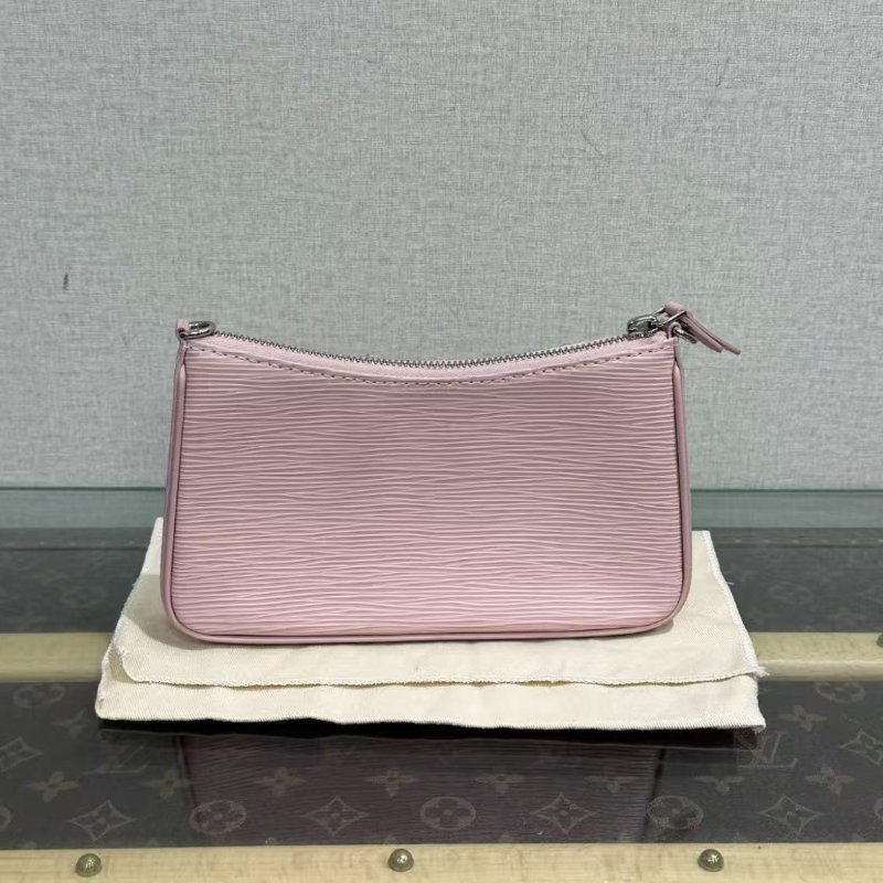 ✨LV 粉銀 EasyPouch On Strap水波紋麻將包 20.5*12*4 99新配件塵袋-2