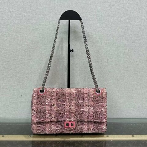 ✨CHANEL 限定款粉色銀扣毛呢2.55中號鍊條包 28*18*8 98新配件塵袋
