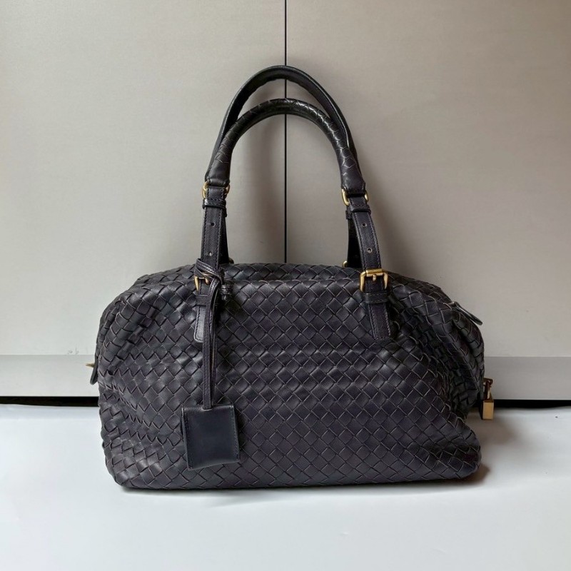 BV 紫黑皮革編織波士頓包-0