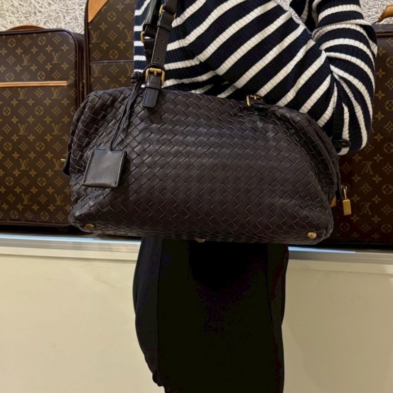 BV 紫黑皮革編織波士頓包-2