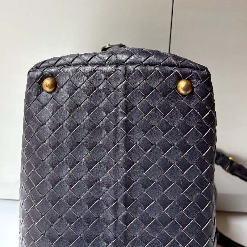 BV 紫黑皮革編織波士頓包-9