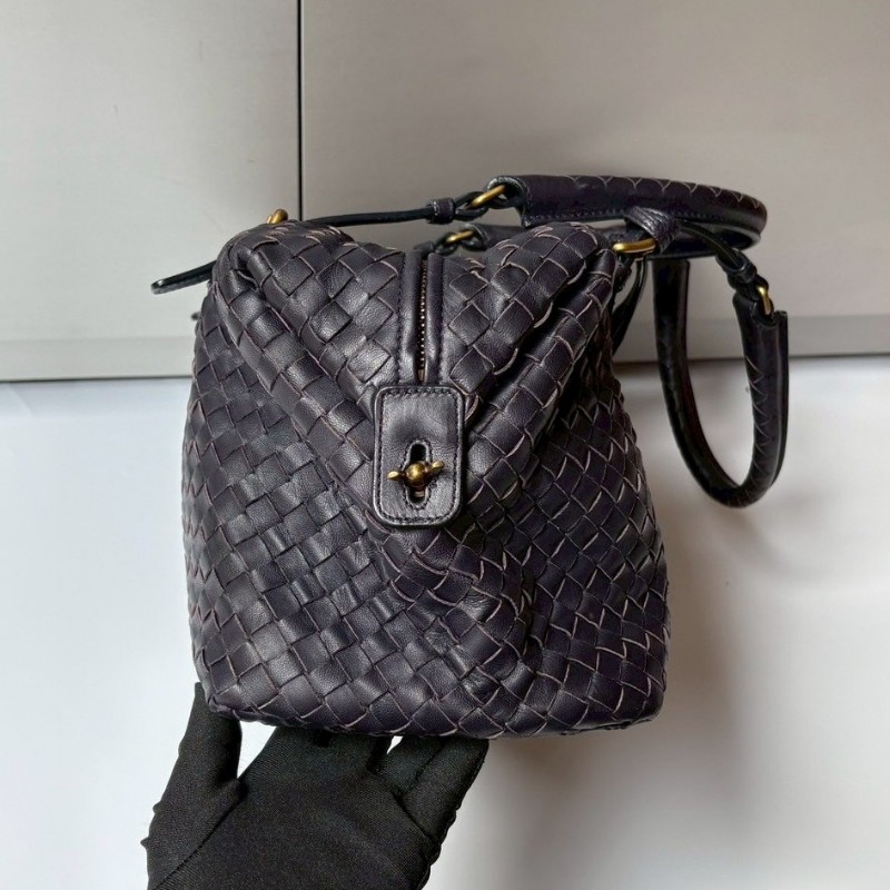 BV 紫黑皮革編織波士頓包-14