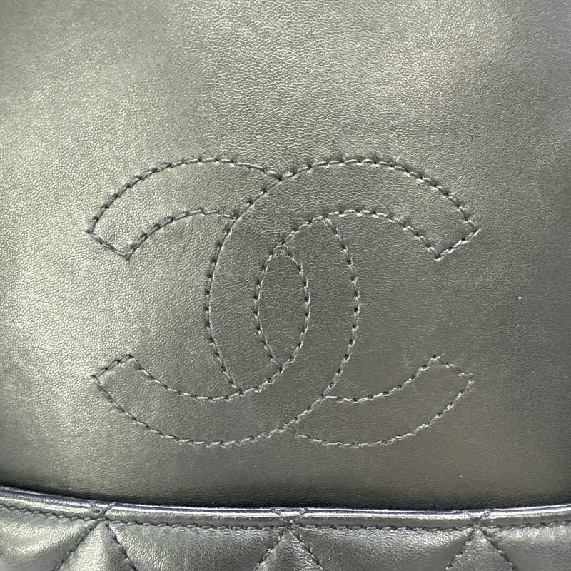 CHANEL 雙C菱格小羊皮托特包-5