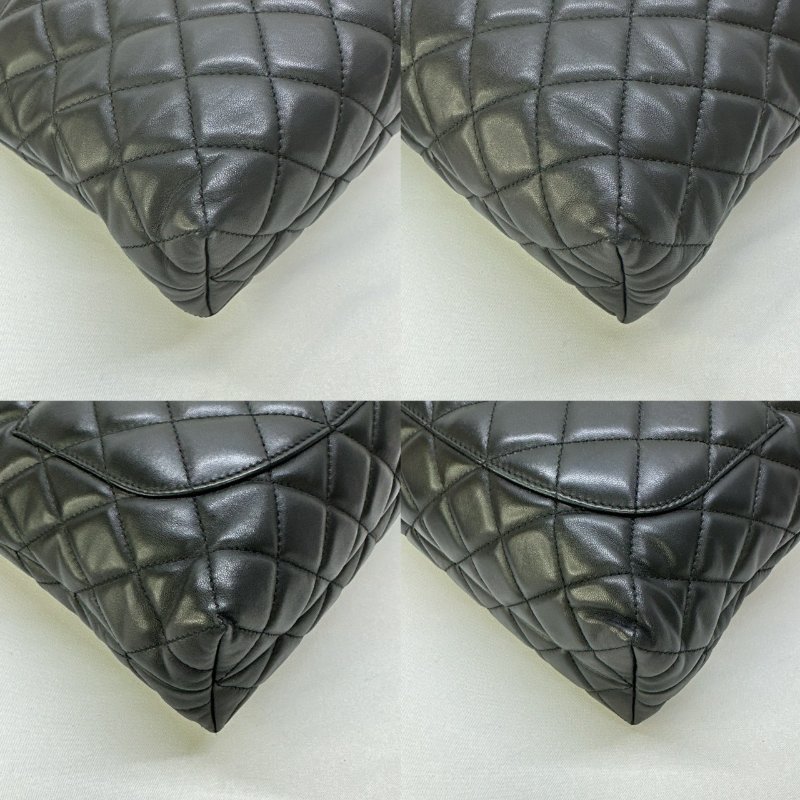 CHANEL 雙C菱格小羊皮托特包-8