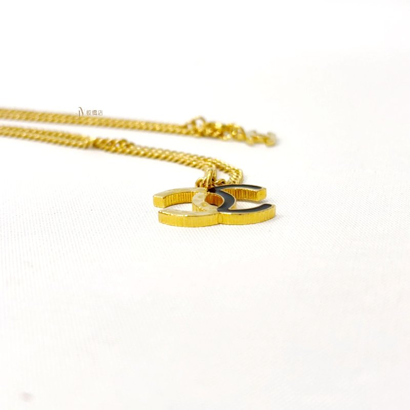 CHANEL項鍊半熔岩/半黑色琺瑯雙C金釦項鍊 ABC480-2