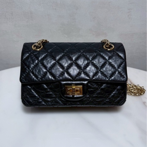 Chanel 2.55 mini 黑金牛