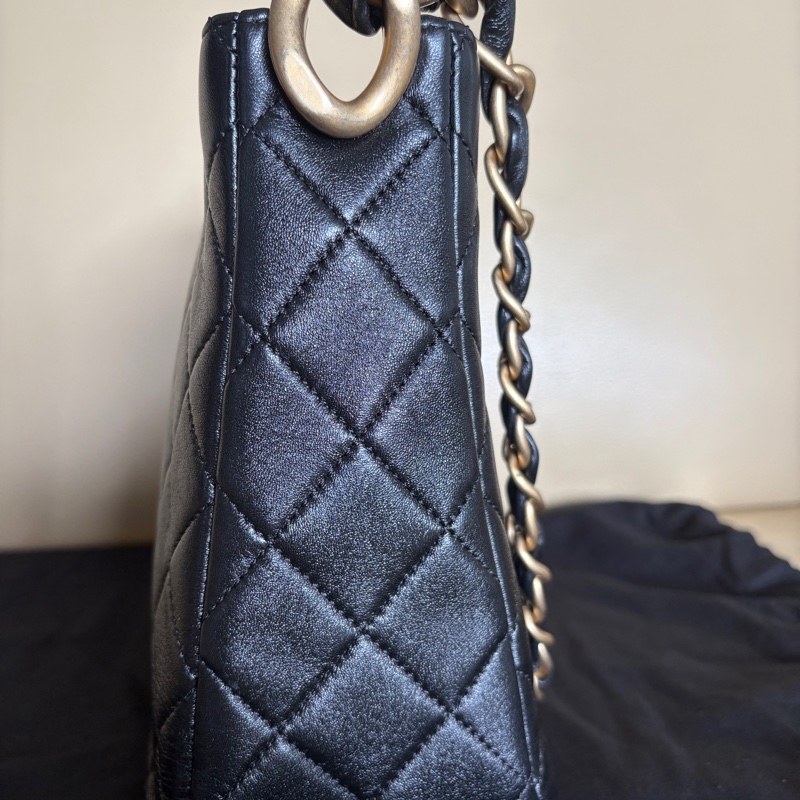 chanel 香奈兒 24s hobo 黑色 尺寸23*20 芯片款-5