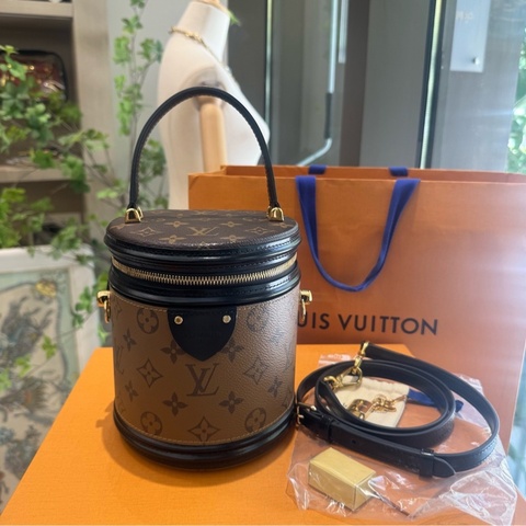 LV 老花芯片款發財桶手提斜挎包 尺寸約15 x 17 x 15