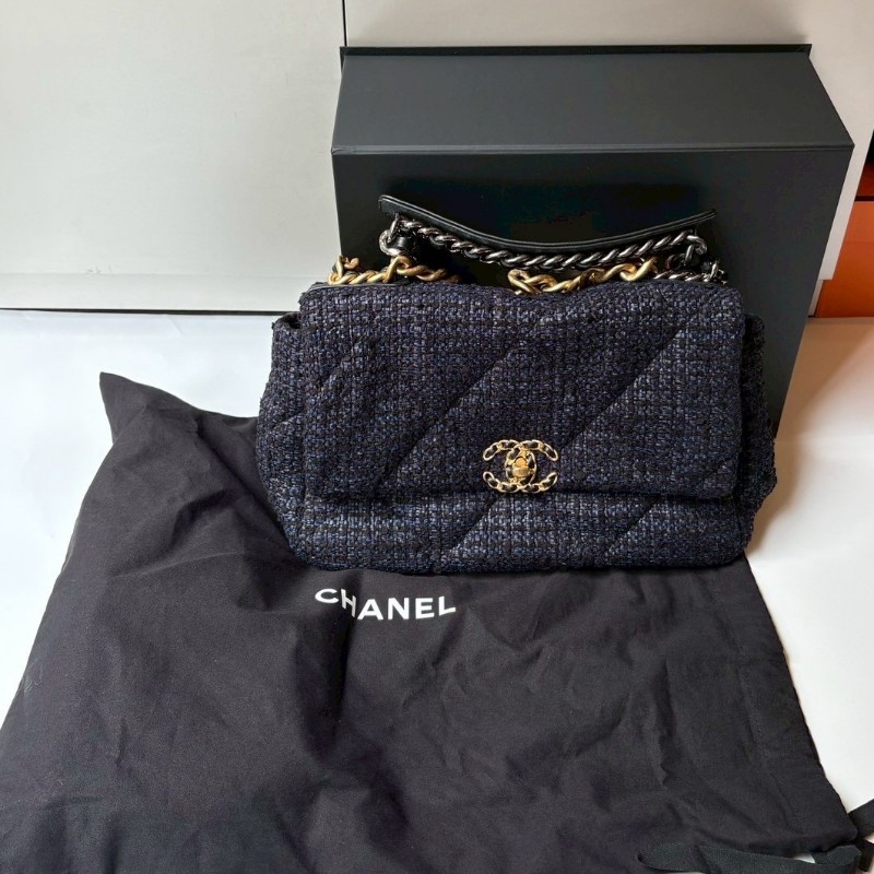 Chanel 鍊帶深藍黑軟呢布19包 30-5