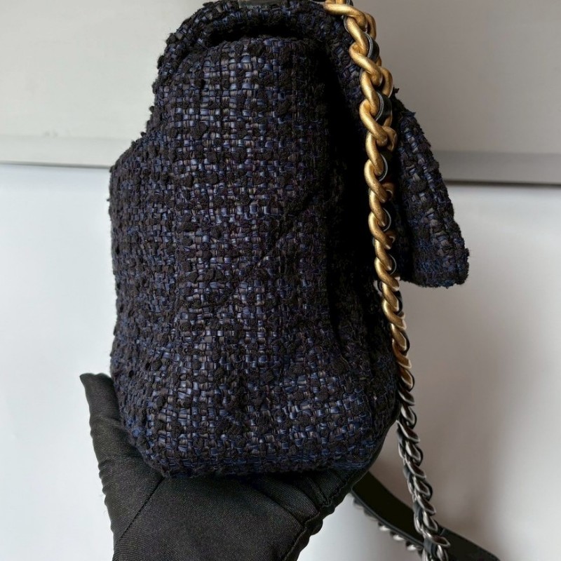 Chanel 鍊帶深藍黑軟呢布19包 30-11