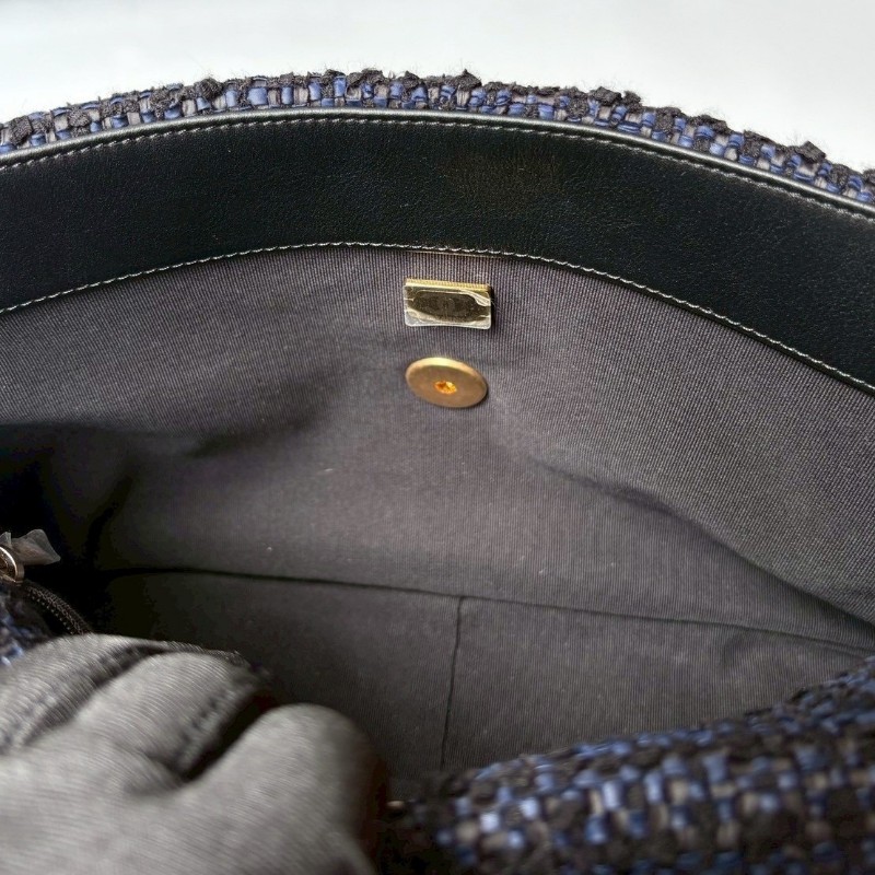 Chanel 鍊帶深藍黑軟呢布19包 30-15