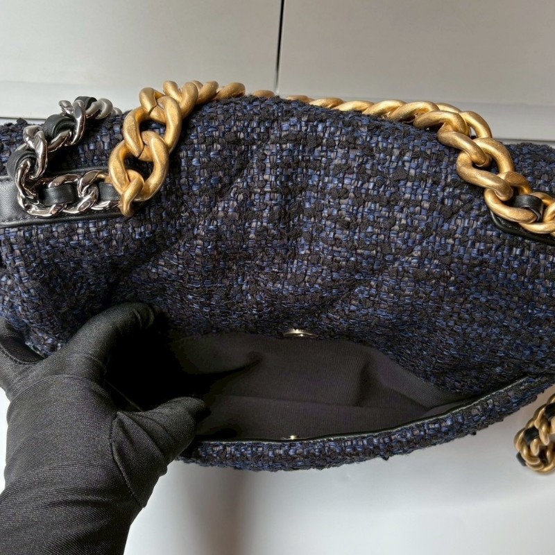 Chanel 鍊帶深藍黑軟呢布19包 30-16