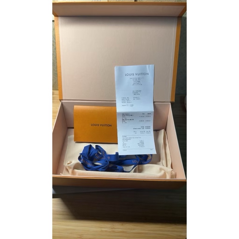 LV nano speedy m81085-22