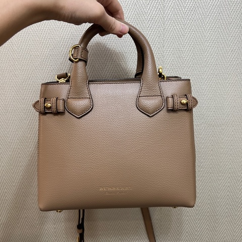 Burberry 咖牛皮拼經典格紋金釦磁吸手提斜背包