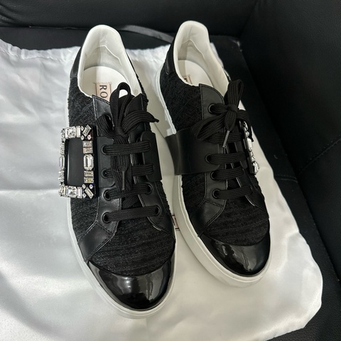 Roger Vivier/RV運動鞋 黑色蕾絲水鑽款 39.5號