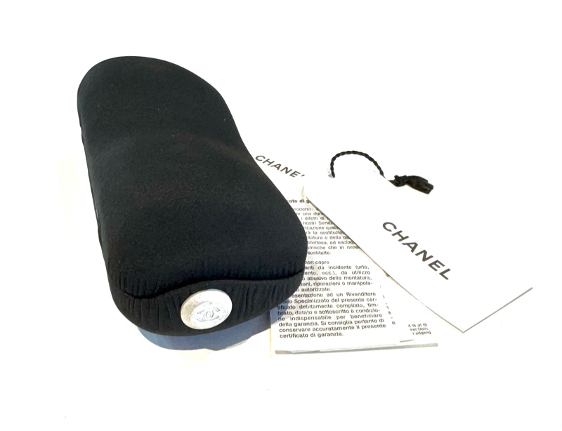 Chanel 黑窄款墨鏡Sunglasses Eyewear Black Small(最後降價)-7