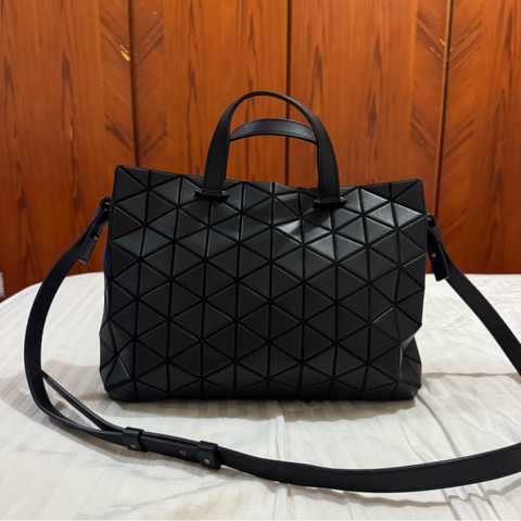 BaoBao三宅一生ISSEYMIYAKE 黑色兩用包 二手美物