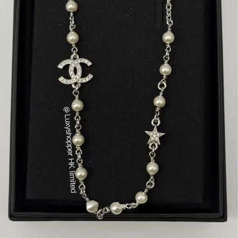 CHANEL 香奈兒ABF742 NECKLACE【25S 春夏】珍珠水鑽銀色CHOKER頸鏈