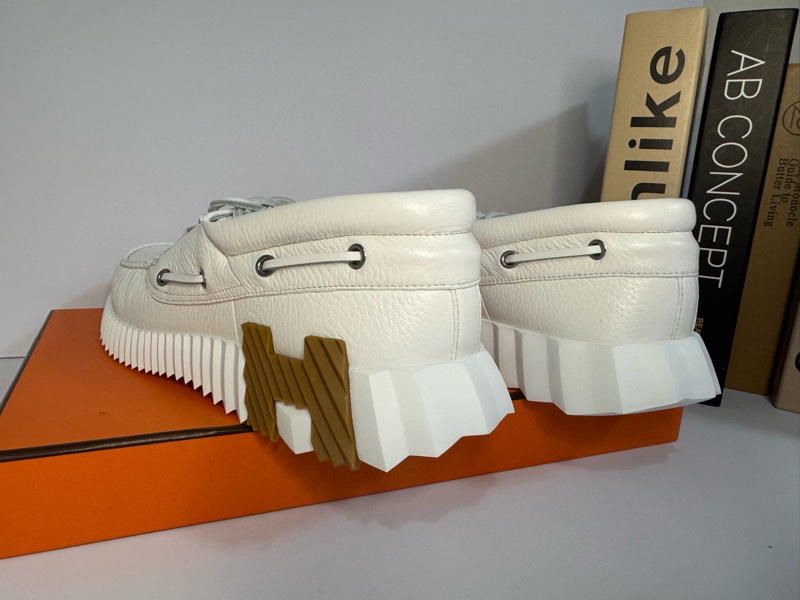 HERMES 全新全皮休閒鞋 42.5 號 僅穿過2-3次 比專櫃便宜-2