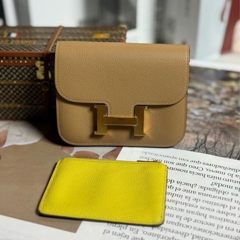Hermes Constance slim 餅乾色錢包/腰包