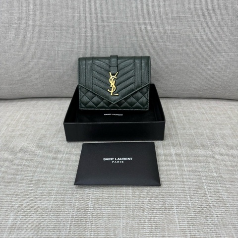 YSL 聖羅蘭 經典LOGO粒紋牛皮扣式卡片零錢包 深綠色金釦