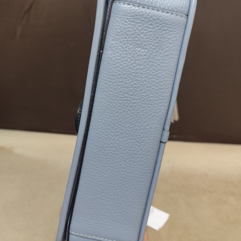 Coach Lonnie 香布蕾滿版圓標郵差包 寶寶藍 全新(年末限時特價1/1止)-25