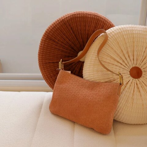 Celine Vintage 麂皮腋下包